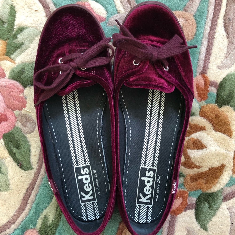 Keds Velvet Sneakers 9